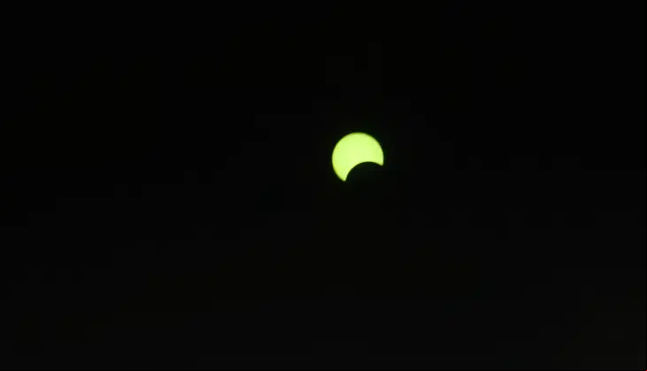 16:10